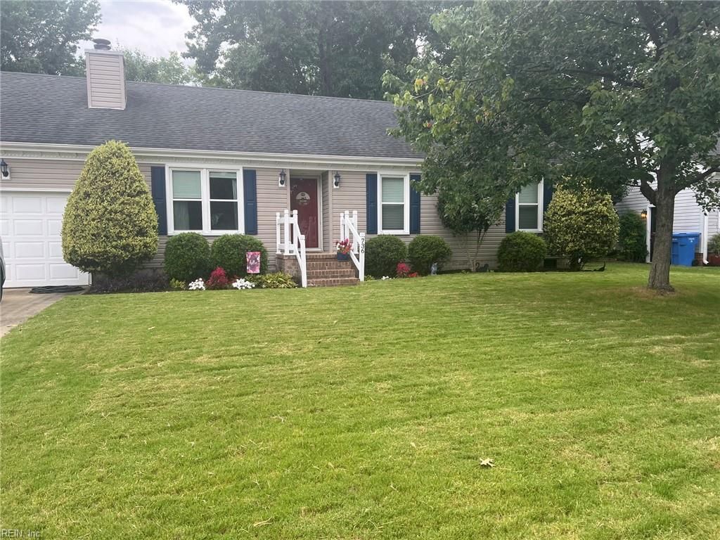 Photo of 736 Hilda Pine Drive, Chesapeake, VA 23322 (MLS # 10645014)