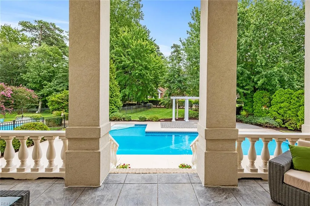 Suffolk, Virginia 23435, United States, 5 Bedrooms Bedrooms, ,5 BathroomsBathrooms,Residential,Active,247066