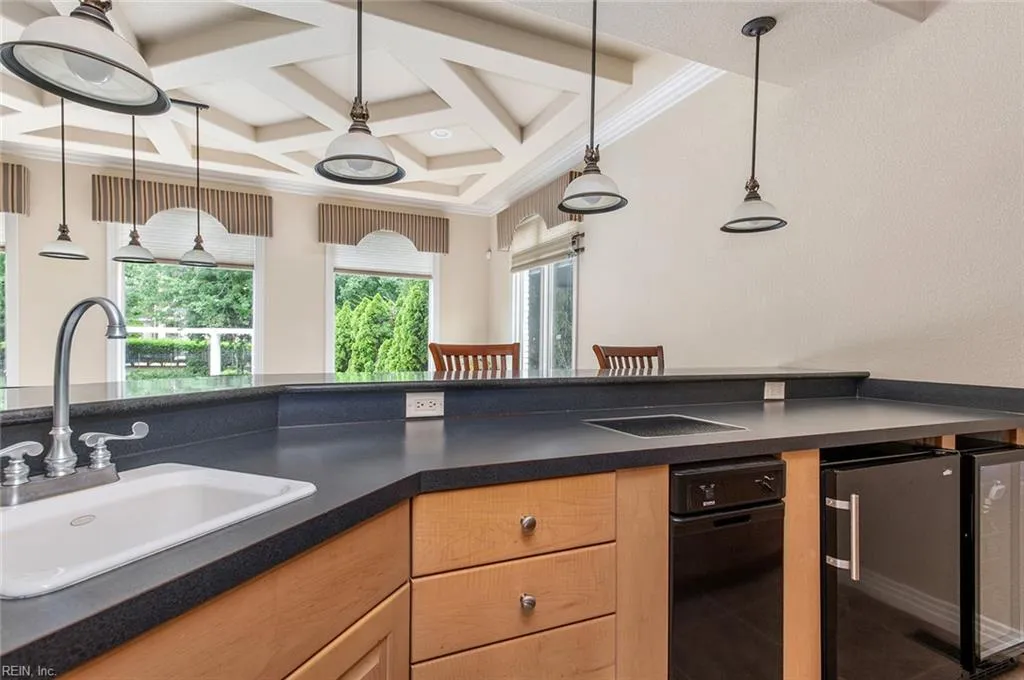 Suffolk, Virginia 23435, United States, 5 Bedrooms Bedrooms, ,5 BathroomsBathrooms,Residential,Active,247066