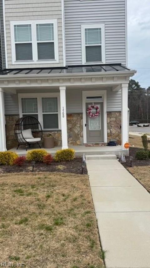 Photo of 1500 Stanford Lane, Newport News, VA 23608 (MLS # 10626250)