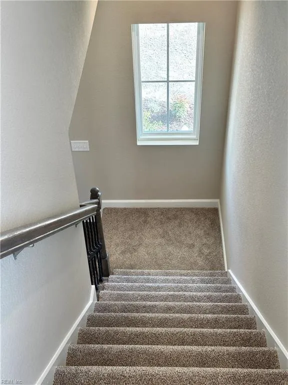 Suffolk, Virginia 23434, United States, 3 Bedrooms Bedrooms, ,3 BathroomsBathrooms,Residential,Active,91739