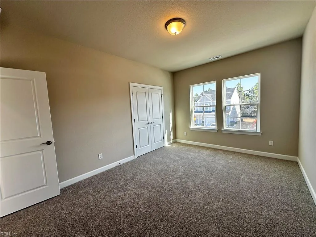 Suffolk, Virginia 23434, United States, 3 Bedrooms Bedrooms, ,3 BathroomsBathrooms,Residential,Active,91739