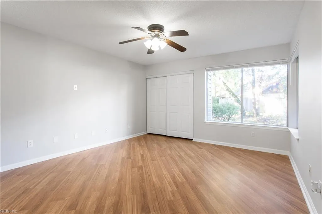 Newport News, Virginia 23606, United States, 1 Bedroom Bedrooms, ,2 BathroomsBathrooms,Residential,Active,241750