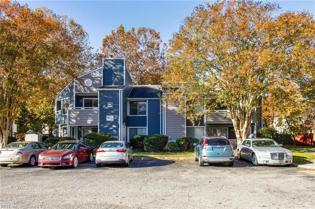 Newport News, Virginia 23606, United States, 1 Bedroom Bedrooms, ,2 BathroomsBathrooms,Residential,Active,241750