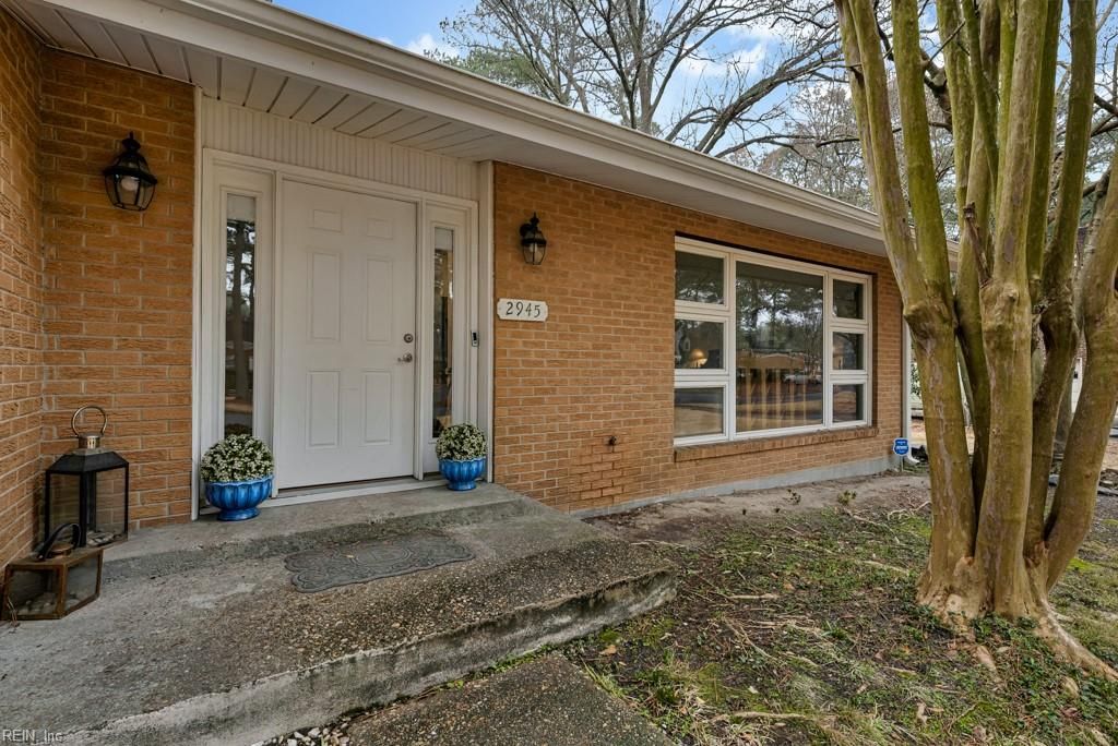 Photo of 2945 Replica Lane, Portsmouth, VA 23703 (MLS # 10623486)