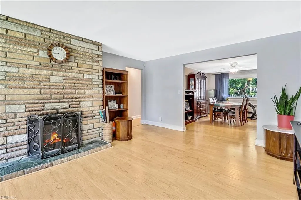 Norfolk, Virginia 23505, United States, 4 Bedrooms Bedrooms, ,4 BathroomsBathrooms,Residential,Active,150879