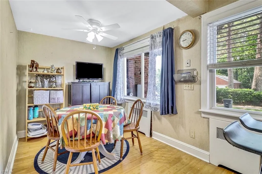 Norfolk, Virginia 23505, United States, 4 Bedrooms Bedrooms, ,4 BathroomsBathrooms,Residential,Active,150879