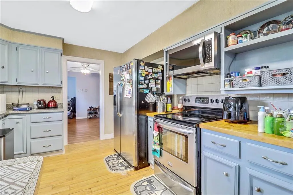 Norfolk, Virginia 23505, United States, 4 Bedrooms Bedrooms, ,4 BathroomsBathrooms,Residential,Active,150879