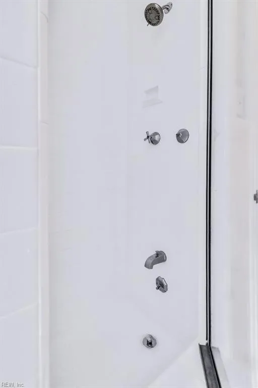 Norfolk, Virginia 23505, United States, 4 Bedrooms Bedrooms, ,4 BathroomsBathrooms,Residential,Active,150879