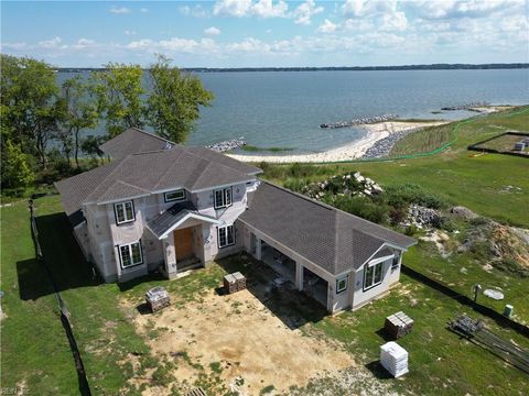 38 River Edge DR Suffolk VA 23433