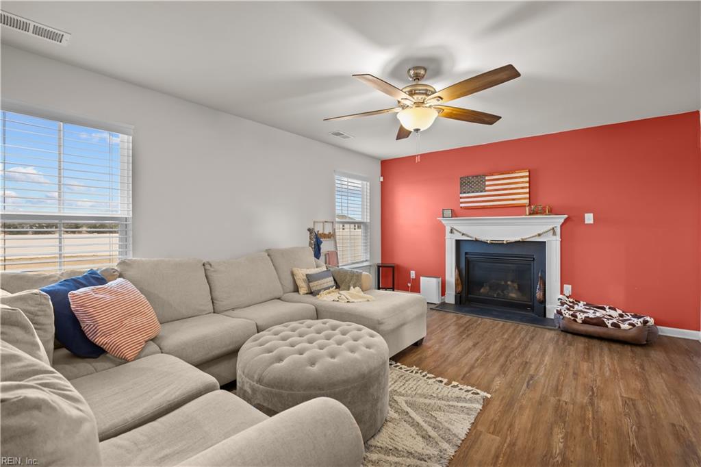 122 Sunny Lake RD