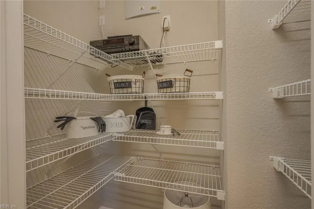 Suffolk, Virginia 23435, United States, 4 Bedrooms Bedrooms, ,4 BathroomsBathrooms,Residential,Active,87909