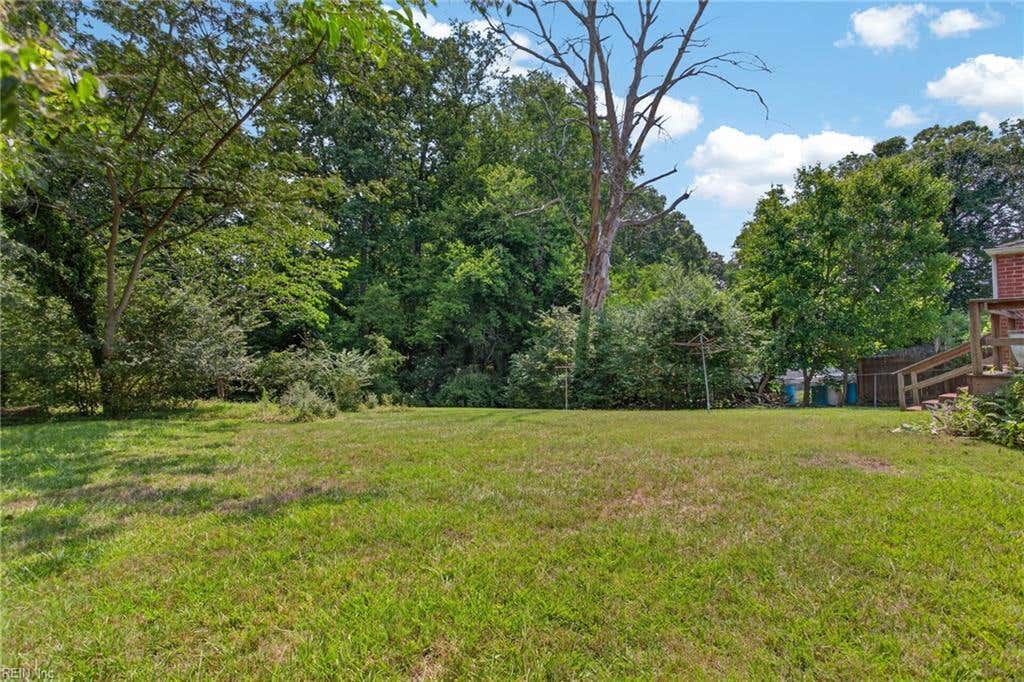 Photo of 18 Bethel Road, Newport News, VA 23608 (MLS # 10645018)