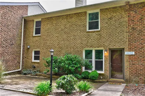 4827 Bay Winds Court, Virginia Beach, VA 23455 - #: 10581743