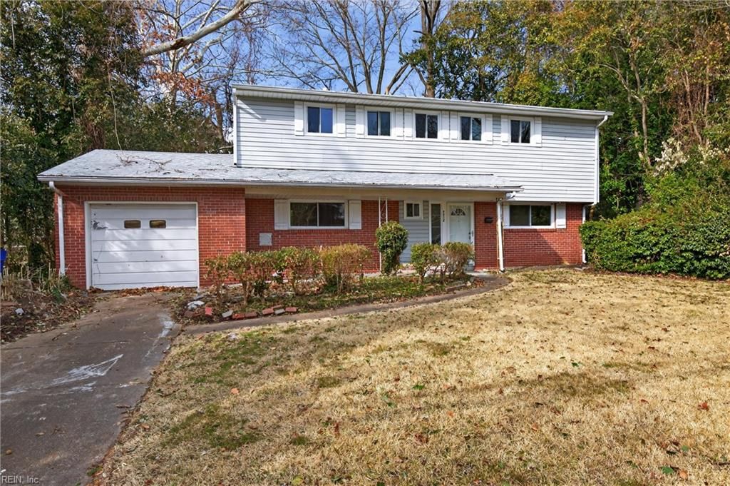 Photo of 5532 Poplar Hall Drive, Norfolk, VA 23502 (MLS # 10619841)