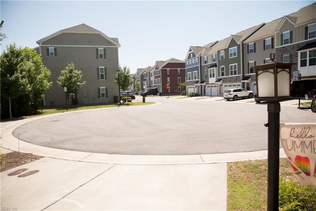 Photo of 1013 Stern Way, Chesapeake, VA 23323 (MLS # 10635810)