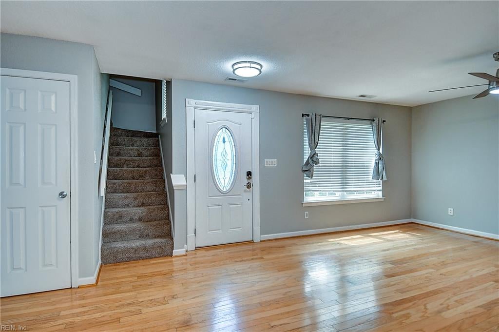 Photo of 4924 Denny Drive, Virginia Beach, VA 23464 (MLS # 10654400)
