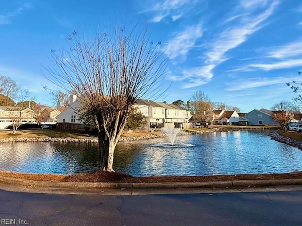 Photo of 4987 Kemps Lake Drive, Virginia Beach, VA 23462 (MLS # 10614114)