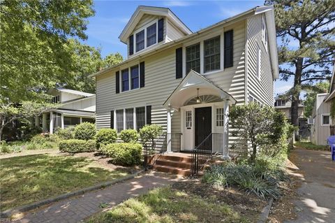 Photo of 1316 Mallory Court, Norfolk, VA 23507 (MLS # 10631076)