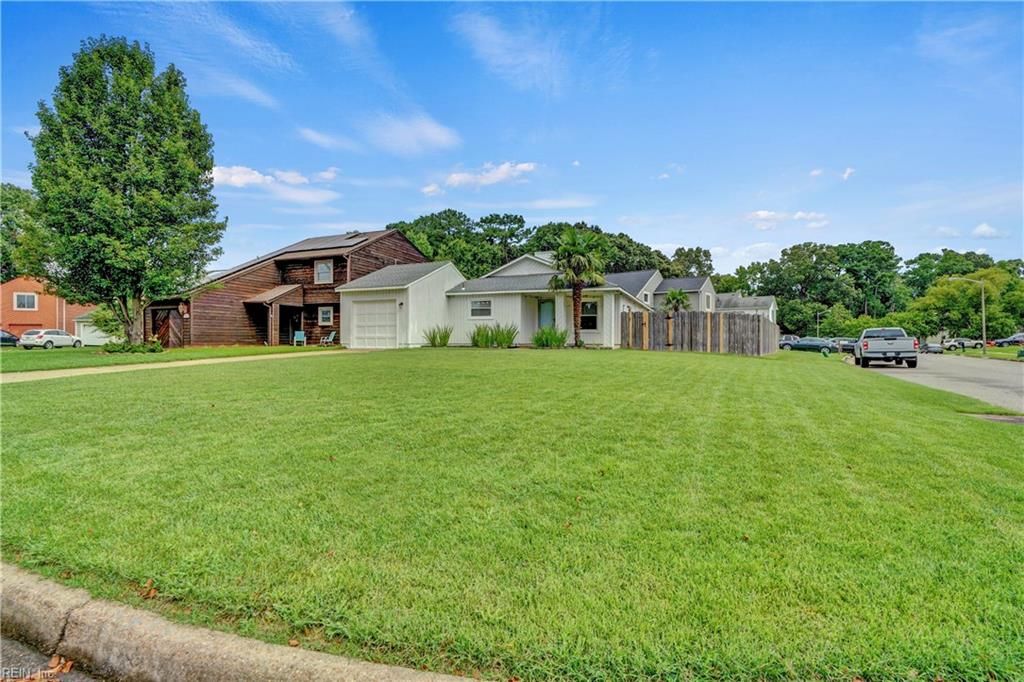 Photo of 1801 Colleen Court, Virginia Beach, VA 23464 (MLS # 10636551)