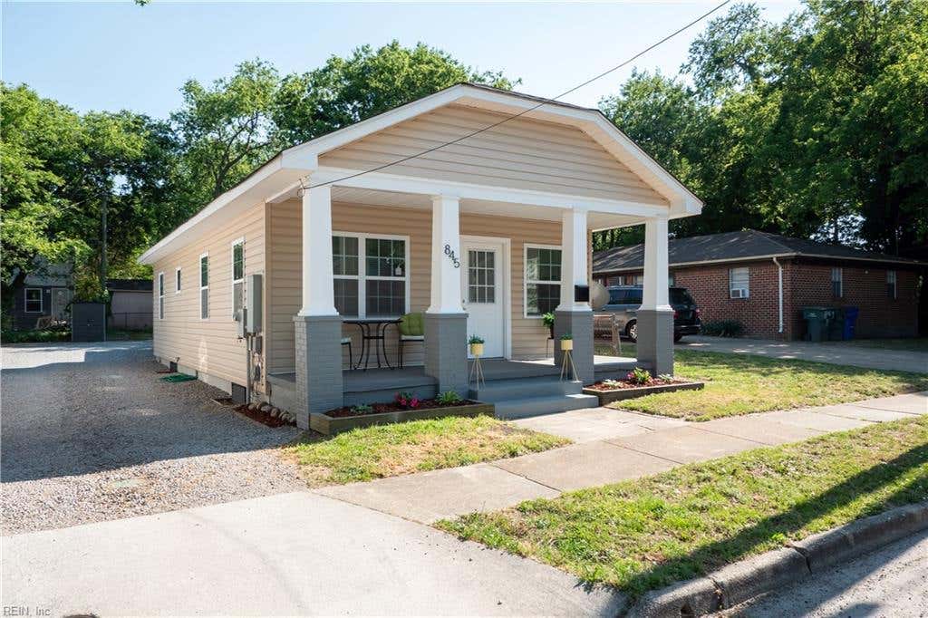 Photo of 845 W 50th Street, Norfolk, VA 23508 (MLS # 10646397)