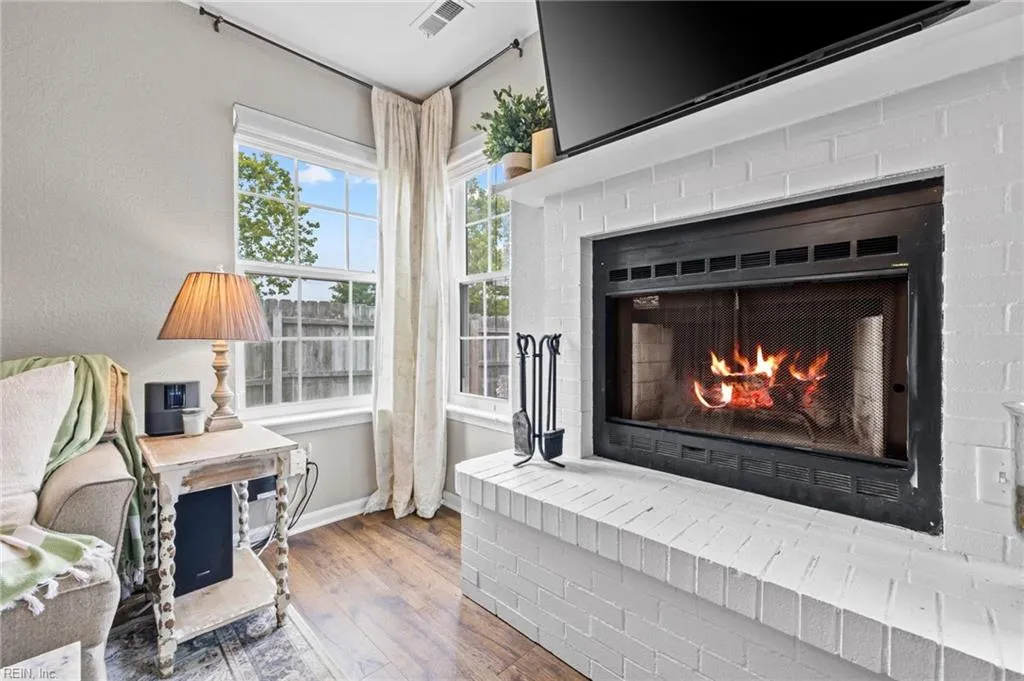 Virginia Beach, Virginia 23454, United States, 4 Bedrooms Bedrooms, ,3 BathroomsBathrooms,Residential,Pending,11499