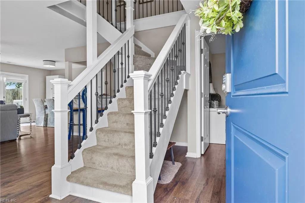 Virginia Beach, Virginia 23454, United States, 4 Bedrooms Bedrooms, ,3 BathroomsBathrooms,Residential,Pending,11499