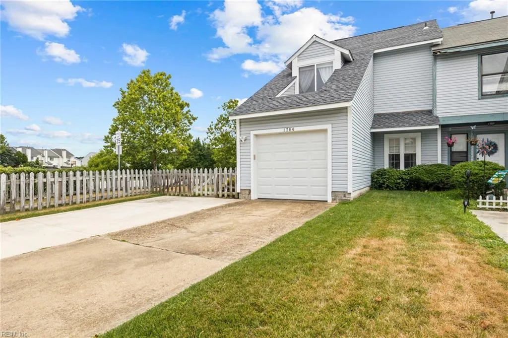 Virginia Beach, Virginia 23454, United States, 4 Bedrooms Bedrooms, ,3 BathroomsBathrooms,Residential,Pending,11499