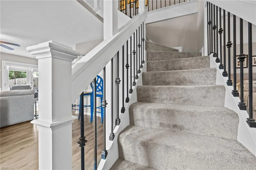 Virginia Beach, Virginia 23454, United States, 4 Bedrooms Bedrooms, ,3 BathroomsBathrooms,Residential,Pending,11499