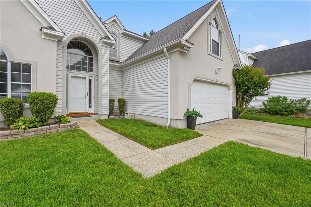 Photo of 2557 MULBERRY Loop, Virginia Beach, VA 23456 (MLS # 10636580)