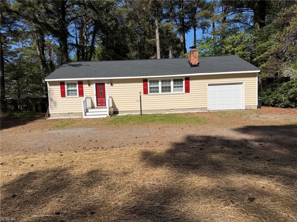 Photo of 8331 Circle Drive, Hayes, VA 23072 (MLS # 10628857)