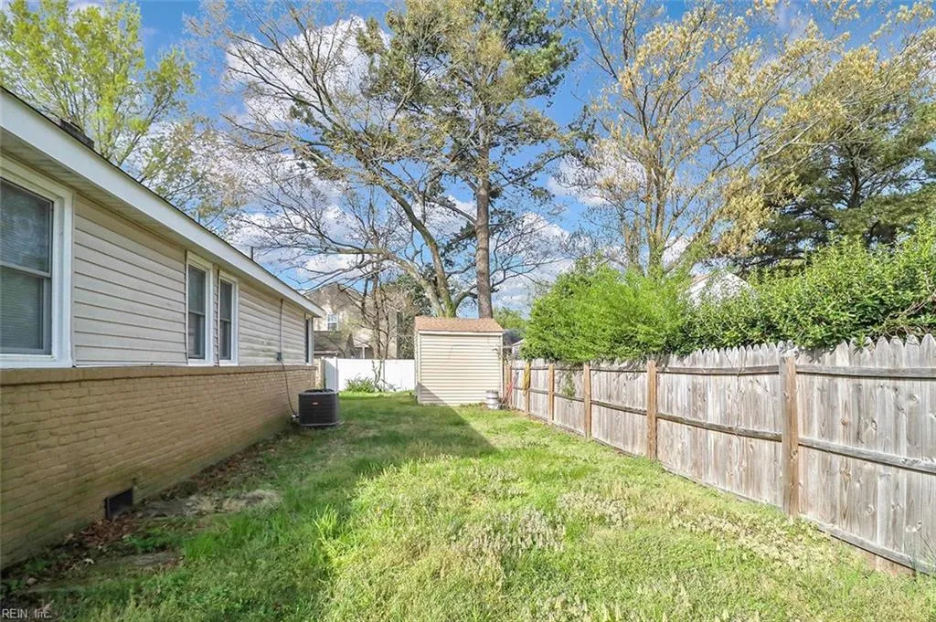 Norfolk, Virginia 23513, United States, 3 Bedrooms Bedrooms, ,2 BathroomsBathrooms,Residential,Active,102953