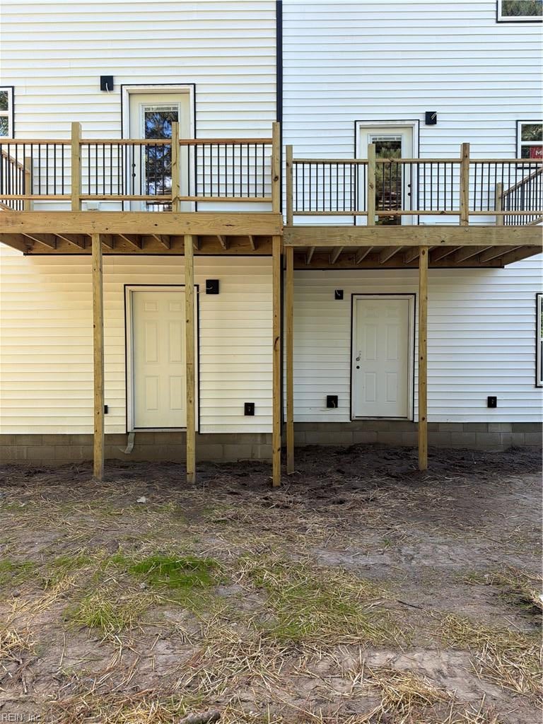 Photo of 2001 Azalea Avenue, Portsmouth, VA 23704 (MLS # 10659101)