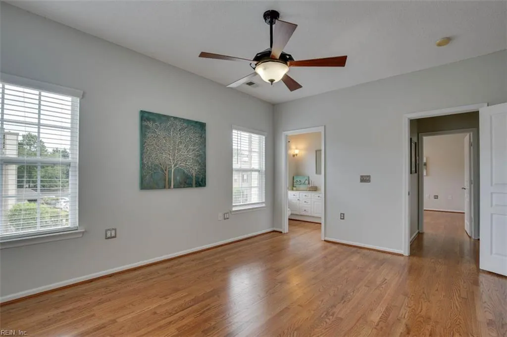 Virginia Beach, Virginia 23454, United States, 2 Bedrooms Bedrooms, ,3 BathroomsBathrooms,Residential,Active,183588