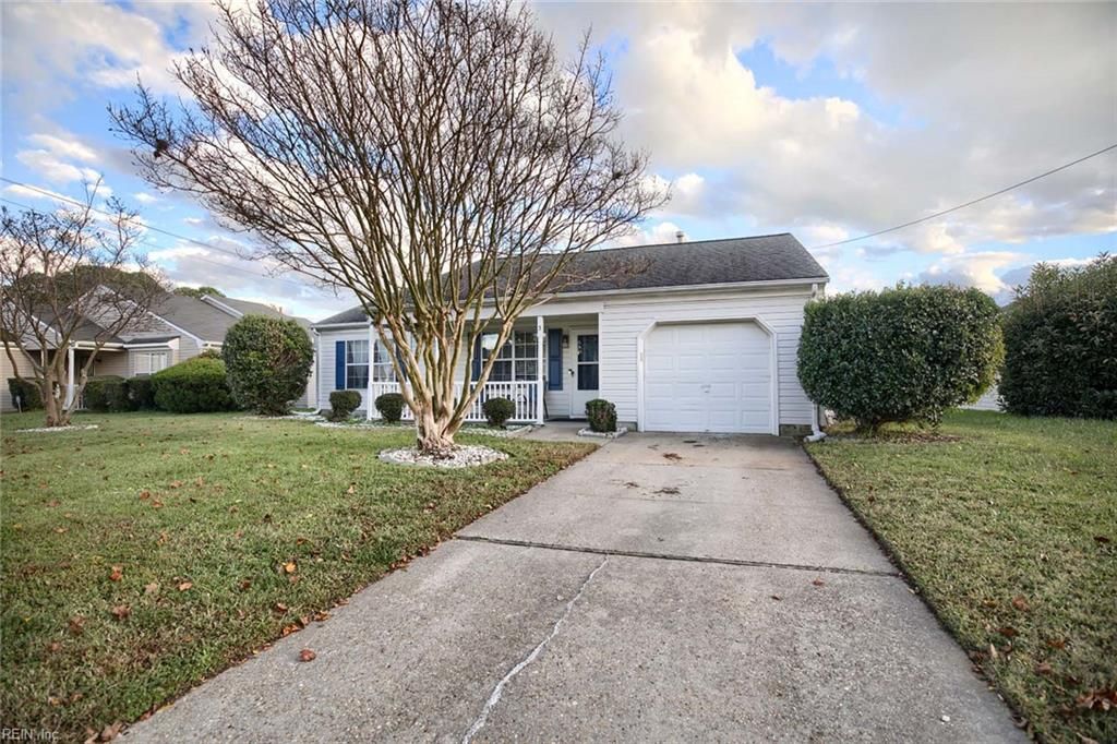 Photo of 3 Skyland Drive, Hampton, VA 23663 (MLS # 10614642)