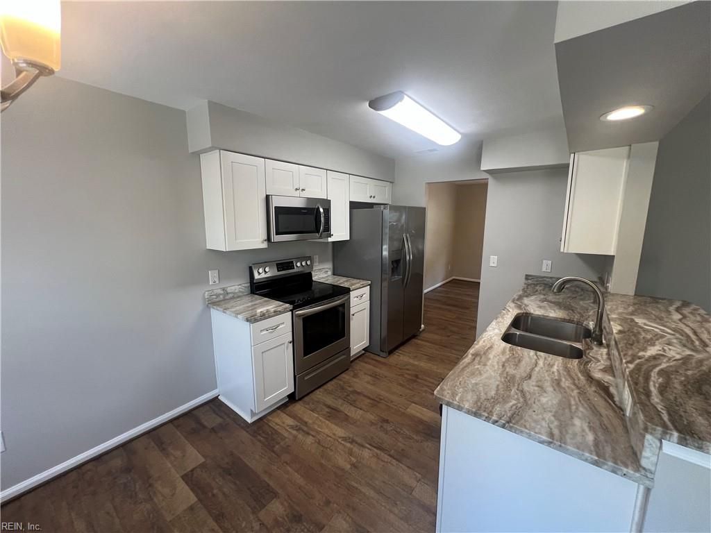 Photo of 5018 Huntclub Chase, Suffolk, VA 23435 (MLS # 10634512)