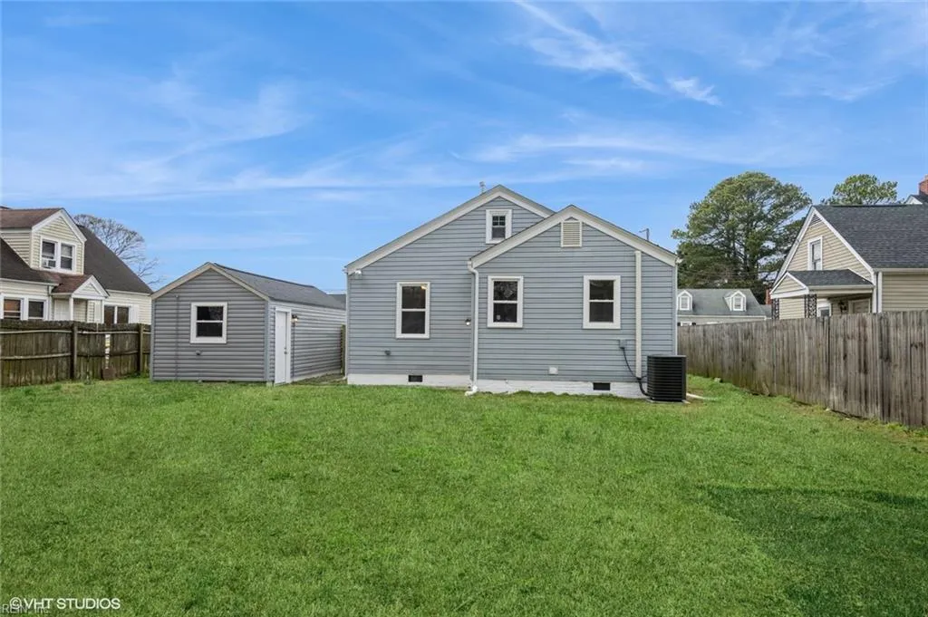 Norfolk, Virginia 23513, United States, 2 Bedrooms Bedrooms, ,1 BathroomBathrooms,Residential,Active,92846