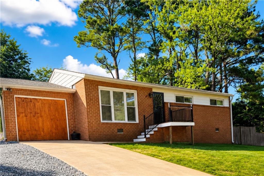 Photo of 103 Kathryn Court, Williamsburg, VA 23185 (MLS # 10641139)
