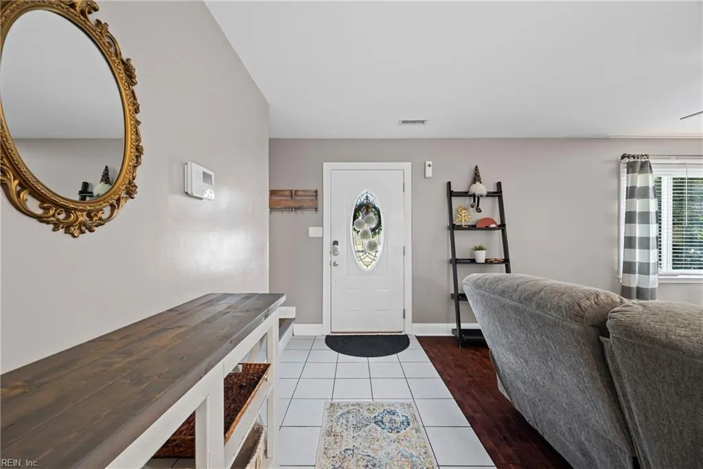 Newport News, Virginia 23602, United States, 5 Bedrooms Bedrooms, ,2 BathroomsBathrooms,Residential,Active,88790