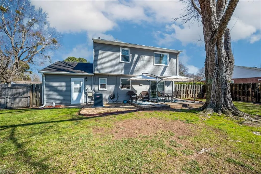 Newport News, Virginia 23602, United States, 5 Bedrooms Bedrooms, ,2 BathroomsBathrooms,Residential,Active,88790