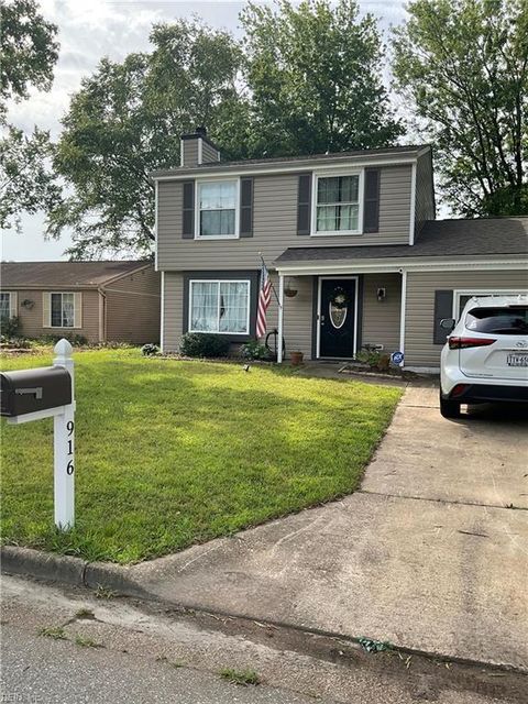 Photo of 916 Chatsworth Drive, Newport News, VA 23601 (MLS # 10605121)