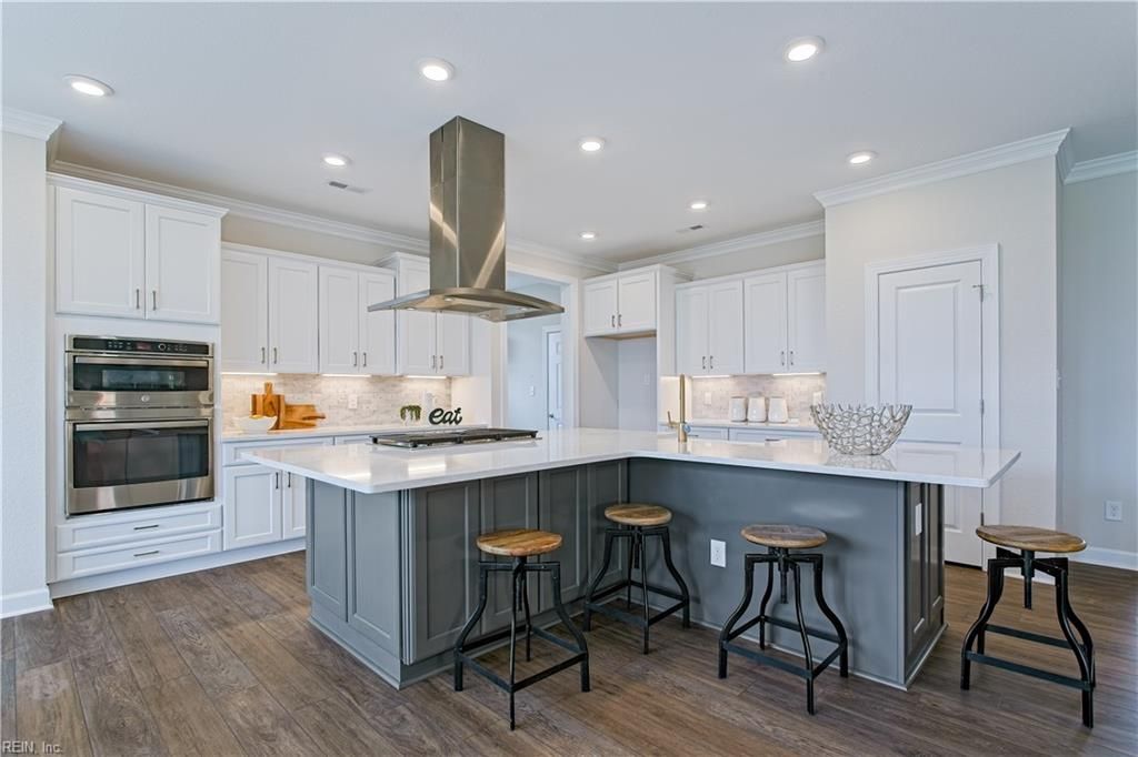 Photo of 1828 Malvern Drive, Virginia Beach, VA 23456 (MLS # 10614029)