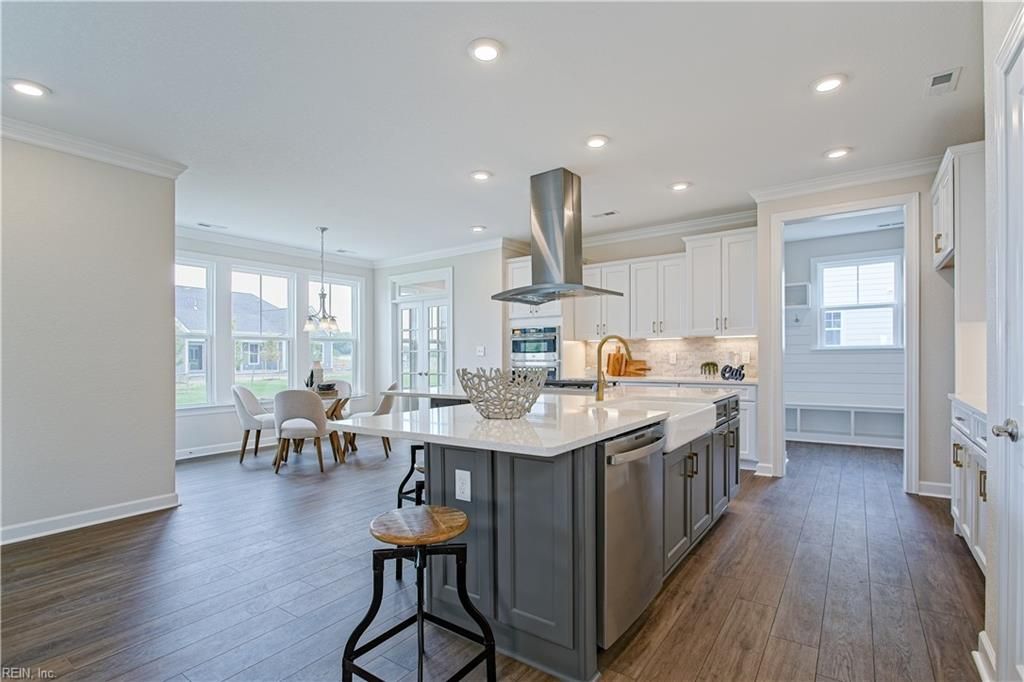 Photo of 1828 Malvern Drive, Virginia Beach, VA 23456 (MLS # 10614029)