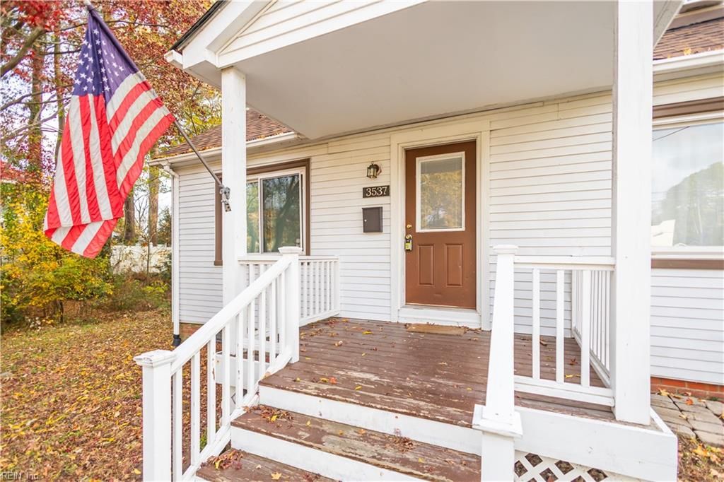 Photo of 3537 Buckingham Street, Norfolk, VA 23503 (MLS # 10612003)