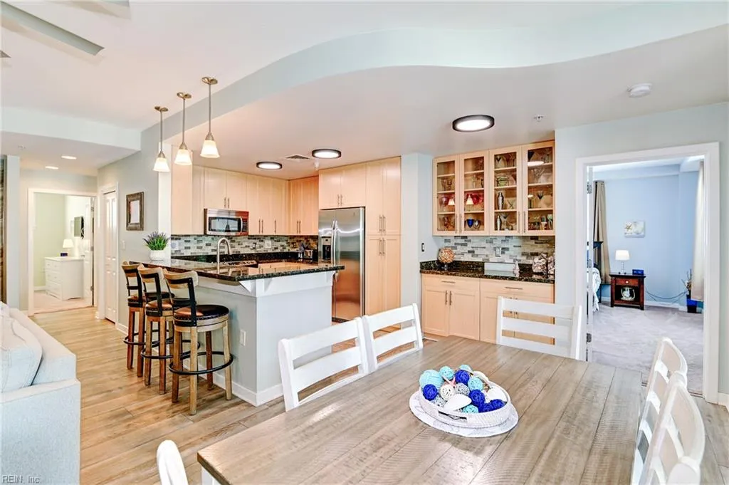 Virginia Beach, Virginia 23456, United States, 3 Bedrooms Bedrooms, ,2 BathroomsBathrooms,Residential,Active,136871