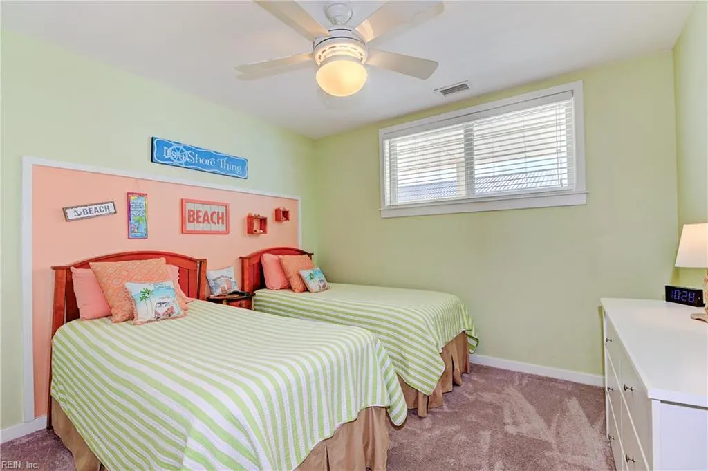 Virginia Beach, Virginia 23456, United States, 3 Bedrooms Bedrooms, ,2 BathroomsBathrooms,Residential,Active,136871