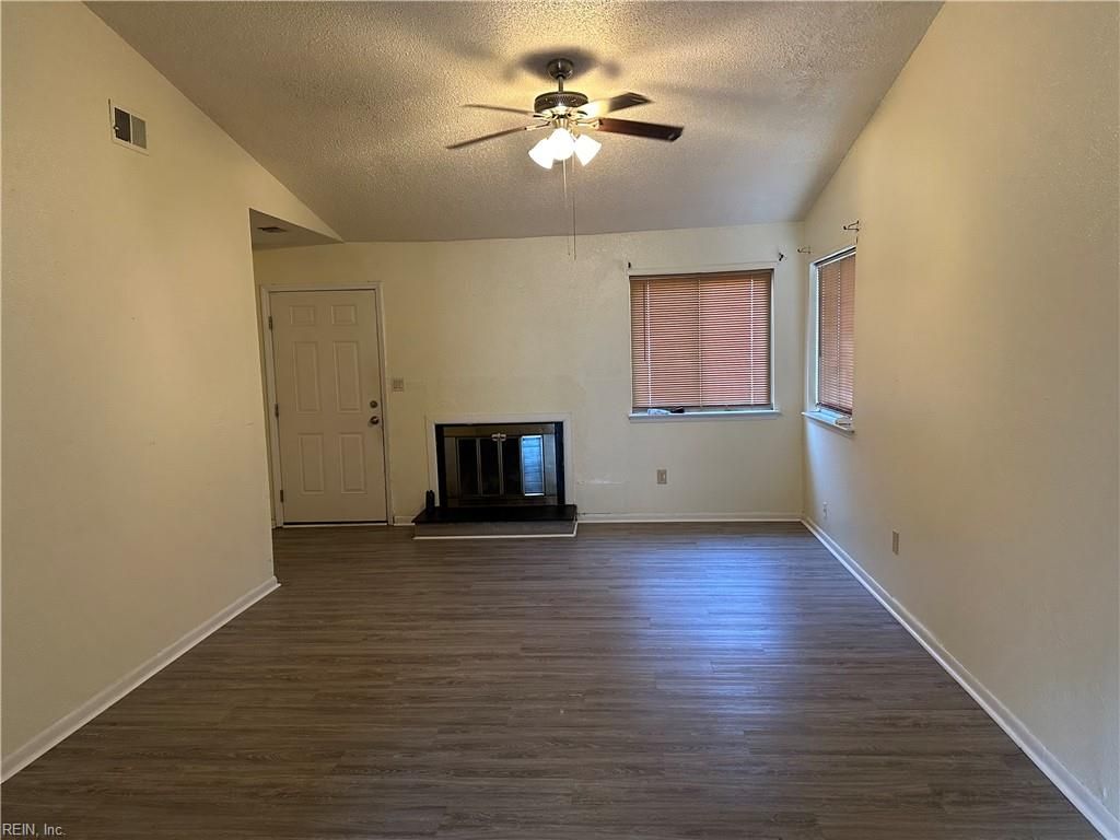 Photo of 3809 Peachtree Ln W Lane, Portsmouth, VA 23703 (MLS # 10618415)