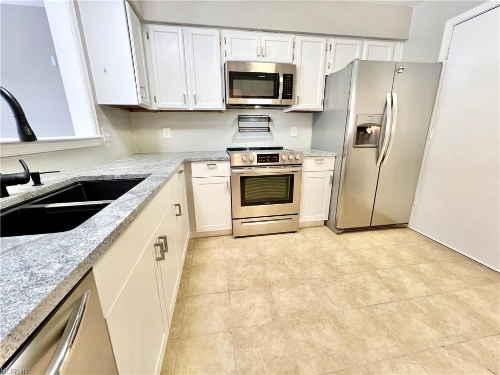 Photo of 3963 Wyckoff Drive, Virginia Beach, VA 23452 (MLS # 10636307)