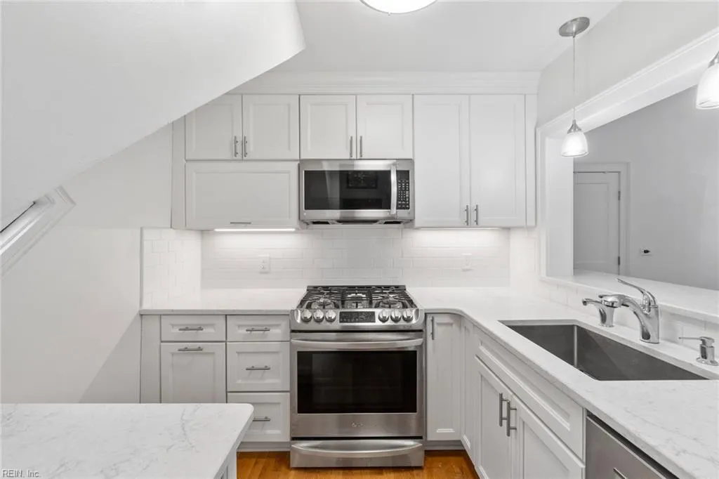 Norfolk, Virginia 23507, United States, ,Residential,Active,205769