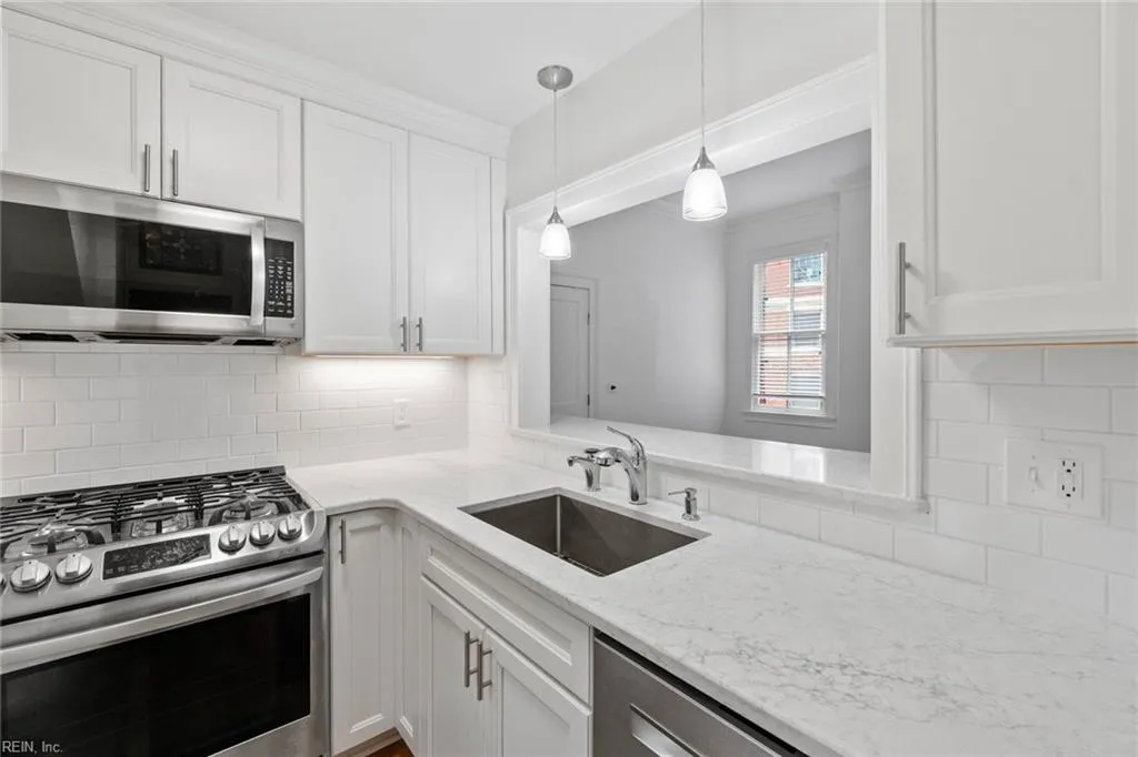 Norfolk, Virginia 23507, United States, ,Residential,Active,205769